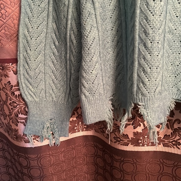 BKE sweater from Buckle - Picture 2 of 6